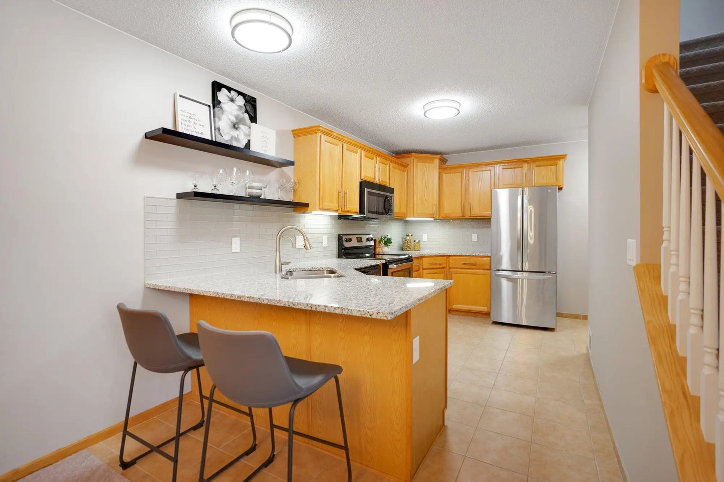 3593 Genevieve Avenue, Oakdale, MN 55128