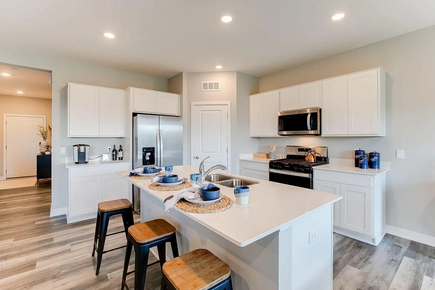 205 Snowdrop Trail, Waconia, MN 55387