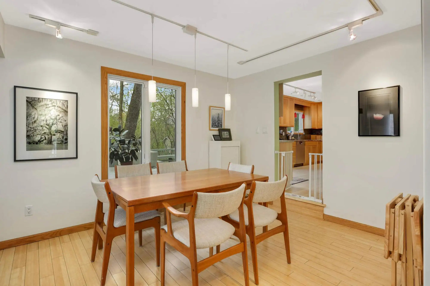 1809 Essex Road, Minnetonka, MN 55305