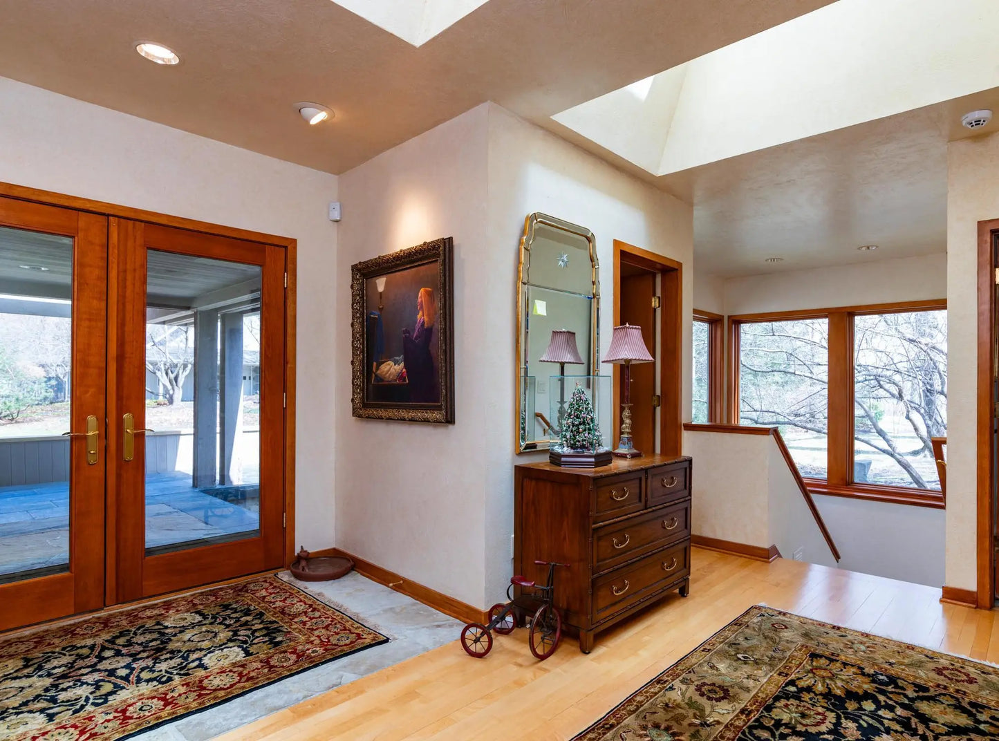 9002 Riley Lake Road, Eden Prairie, MN 55347
