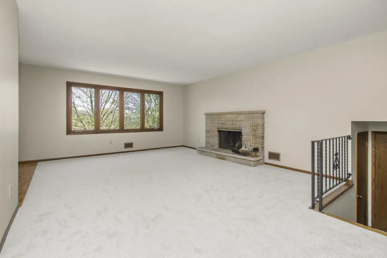 537 17th Avenue, New Brighton, MN 55112