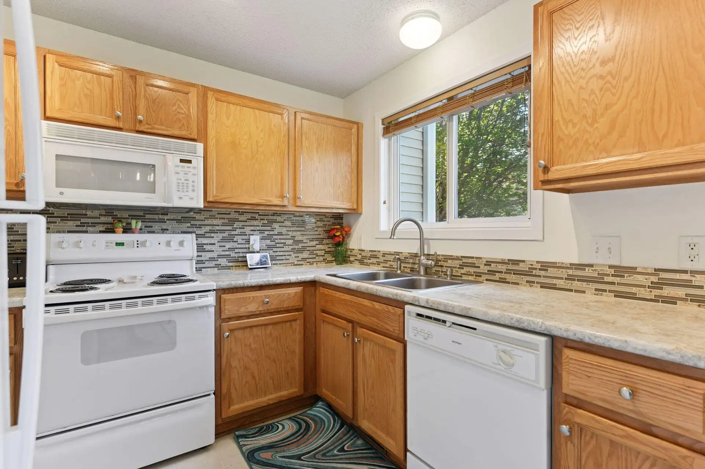 2971 Village Court, Chanhassen, MN 55317