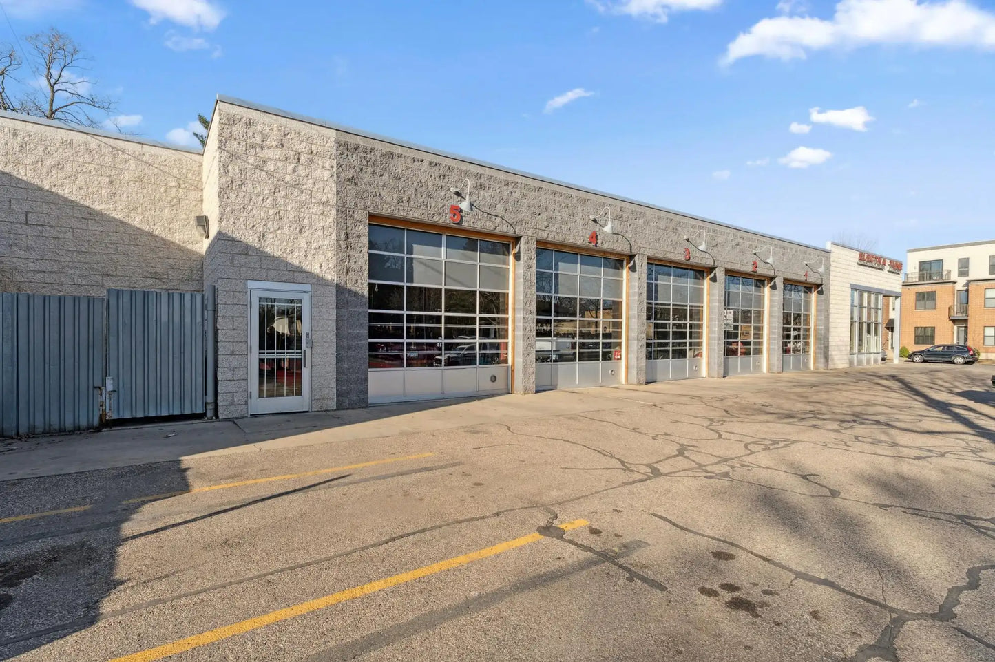 4522 & 4508 Lake Street, Minneapolis, MN 55406