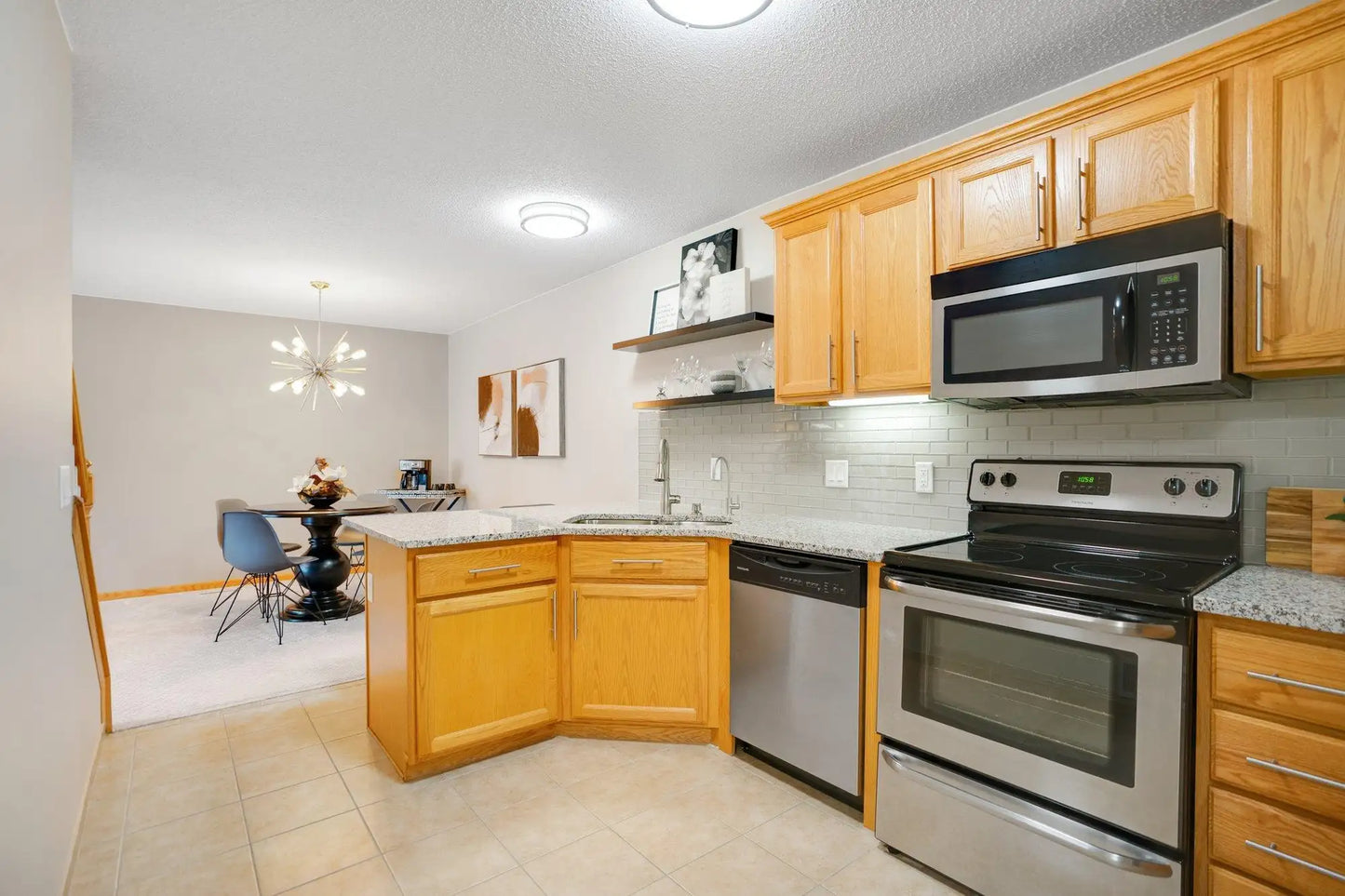 3593 Genevieve Avenue, Oakdale, MN 55128
