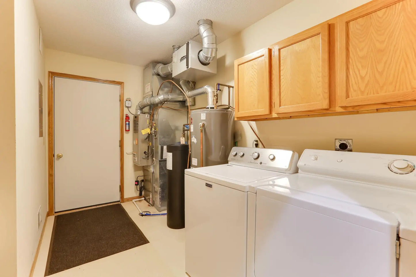 3810 Zinnia Lane, Plymouth, MN 55441