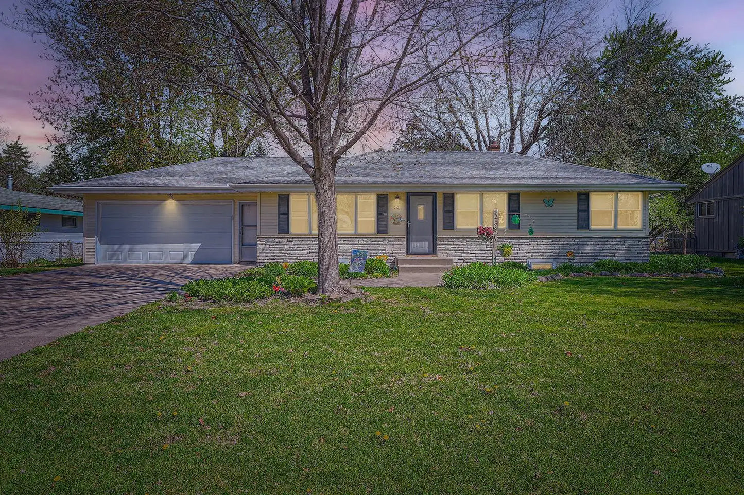 239 Hawes Avenue, Shoreview, MN 55126