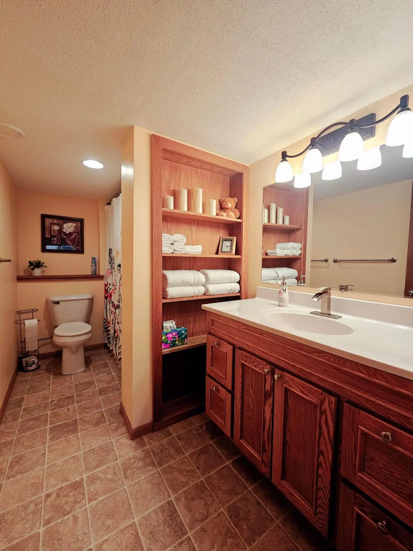 1130 Ryan Avenue, Roseville, MN 55113