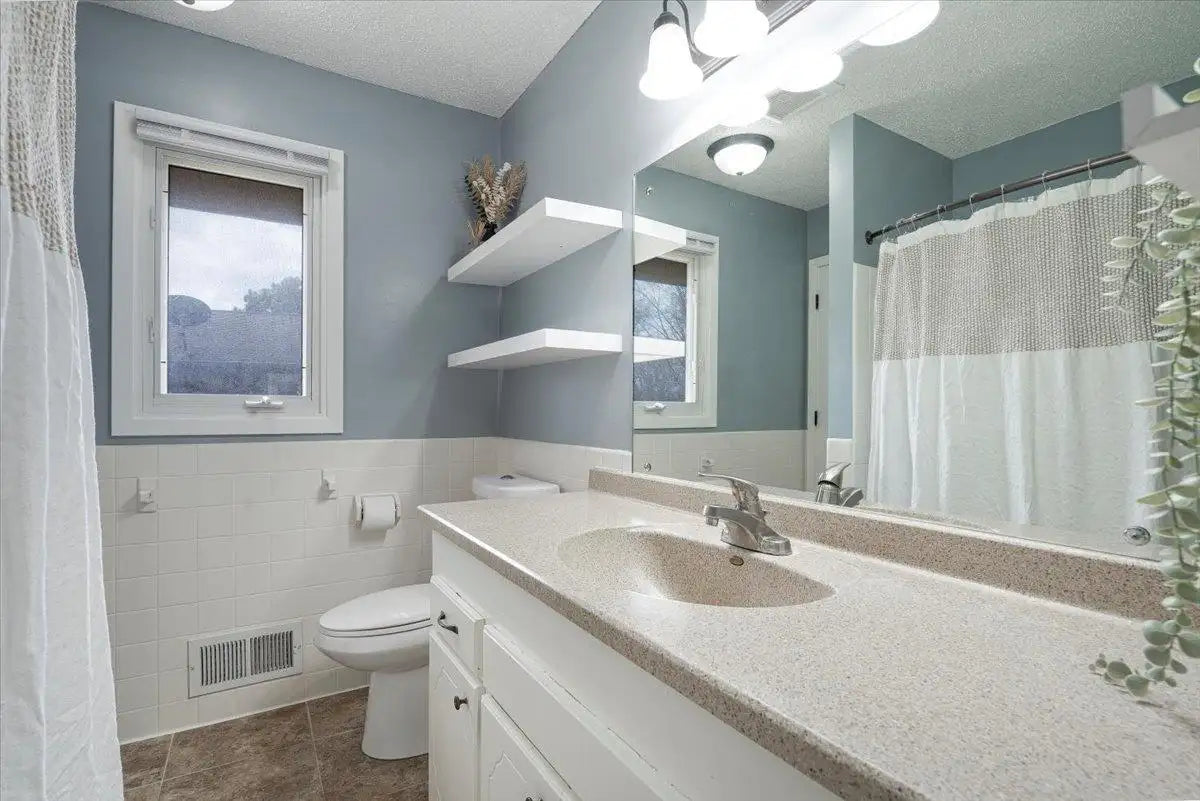 7741 Hampshire Avenue, Brooklyn Park, MN 55445
