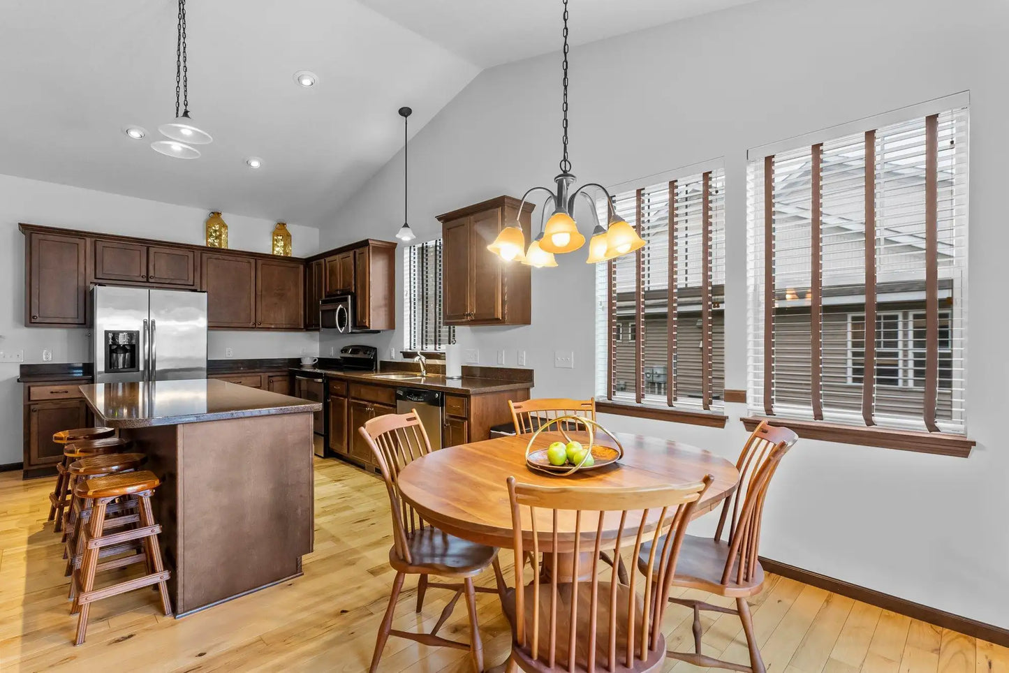 4902 Brooklyn Lane, Eagan, MN 55123