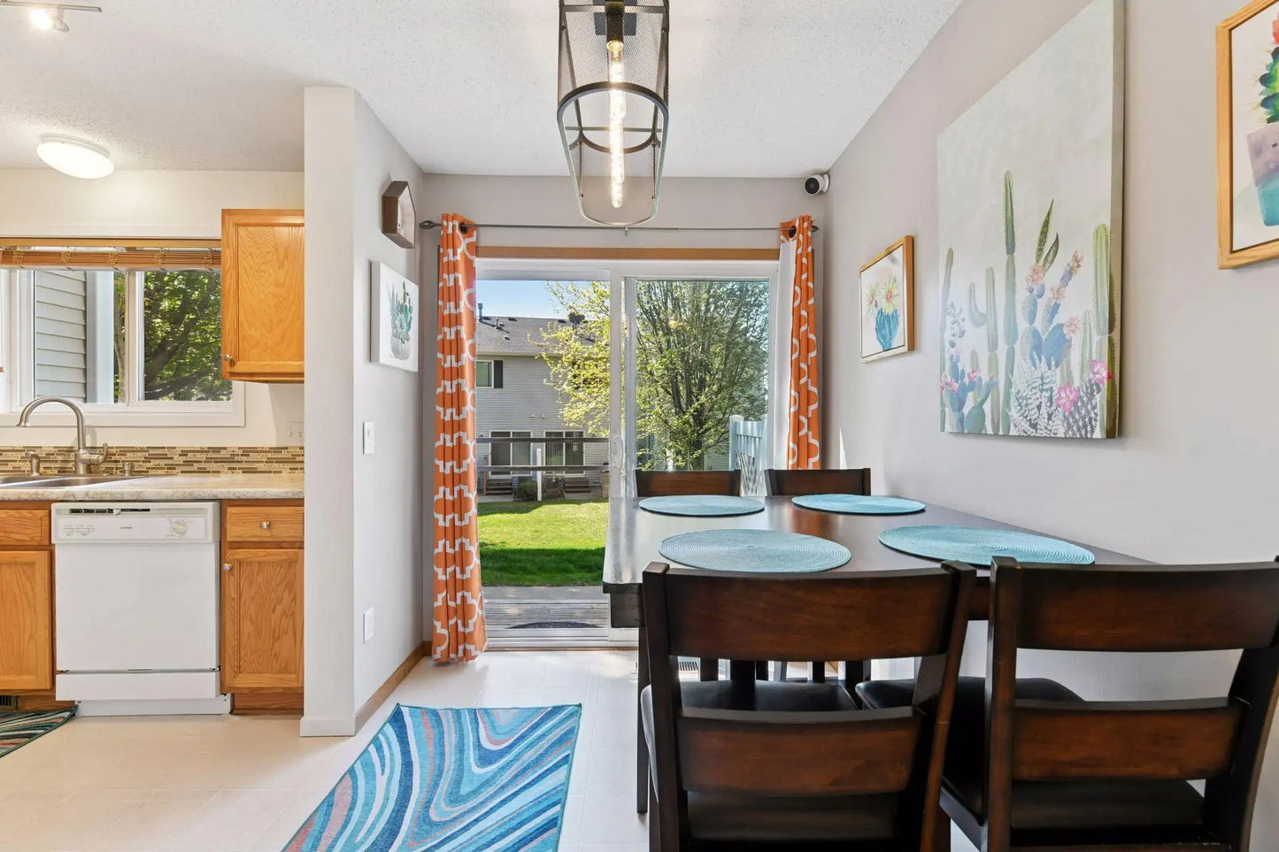 2971 Village Court, Chanhassen, MN 55317