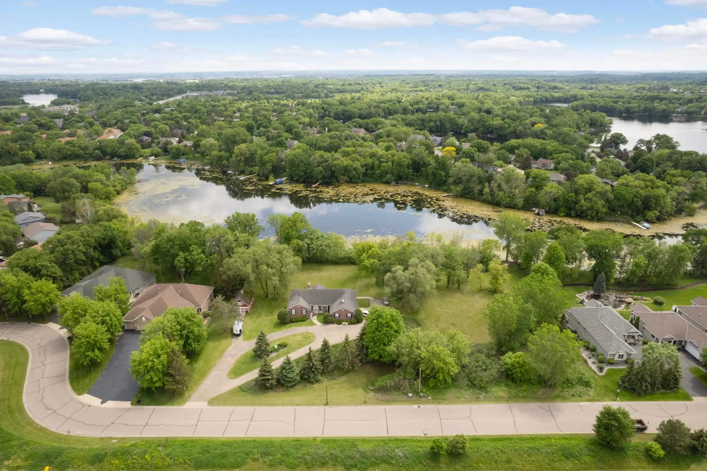16865 Terrey Pine Drive , Eden Prairie, MN 55347