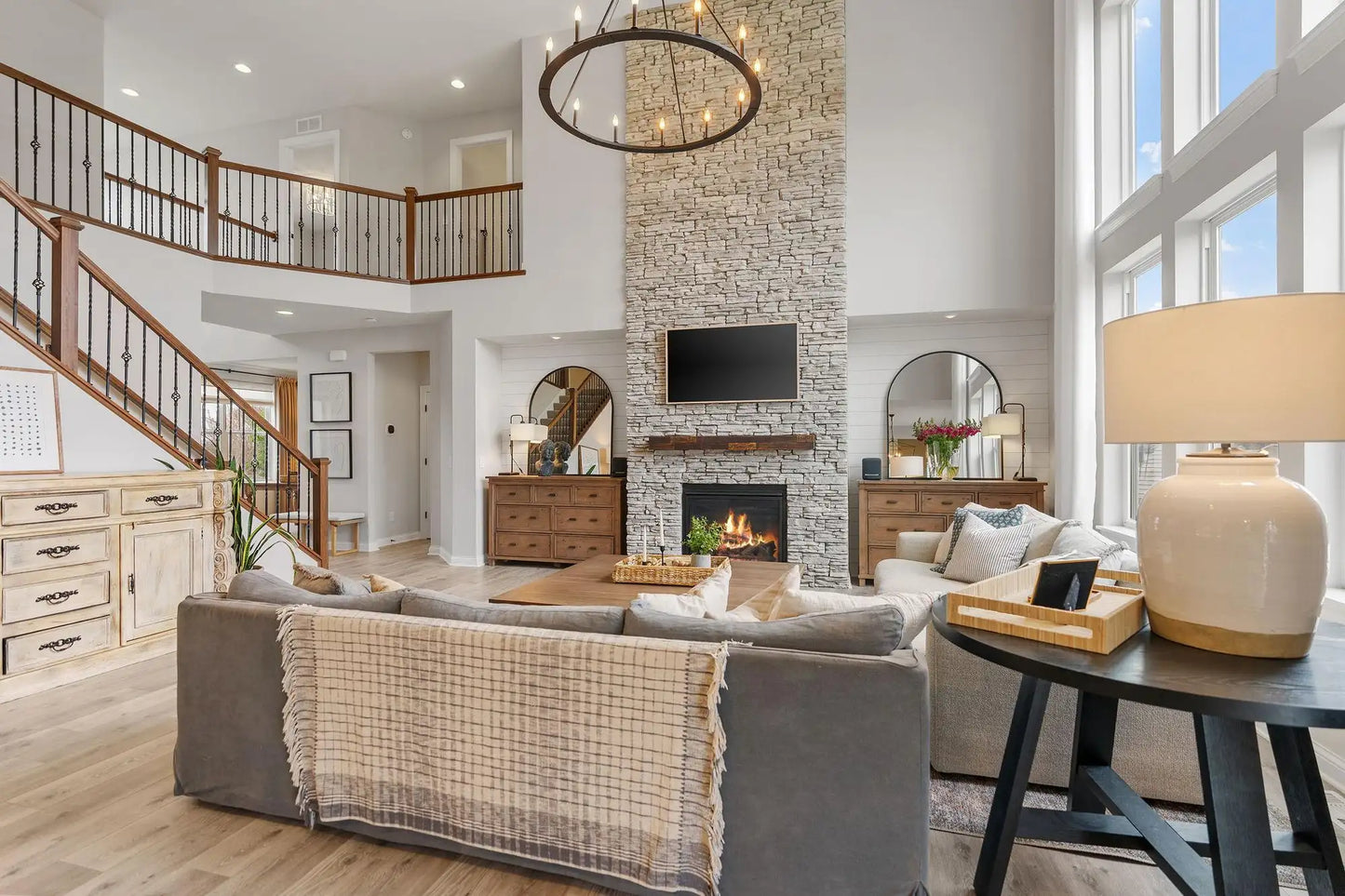 14275 Meadowlawn Trail, Prior Lake, MN 55372