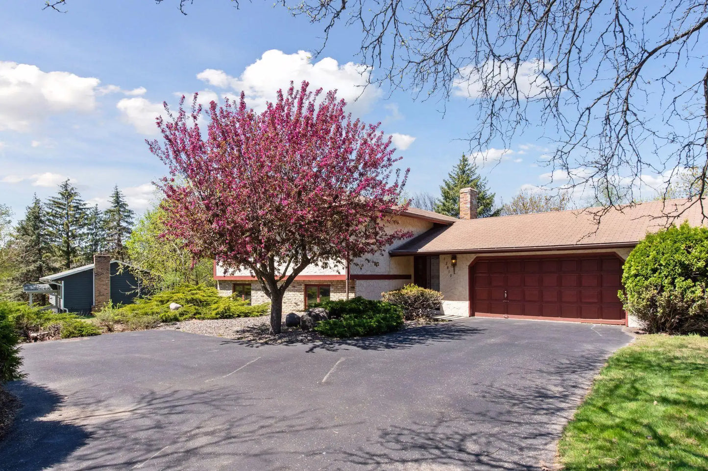 12810 Sunset Trail, Plymouth, MN 55441