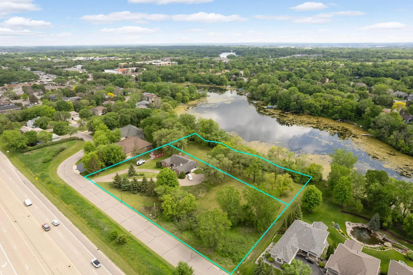 16865 Terrey Pine Drive , Eden Prairie, MN 55347