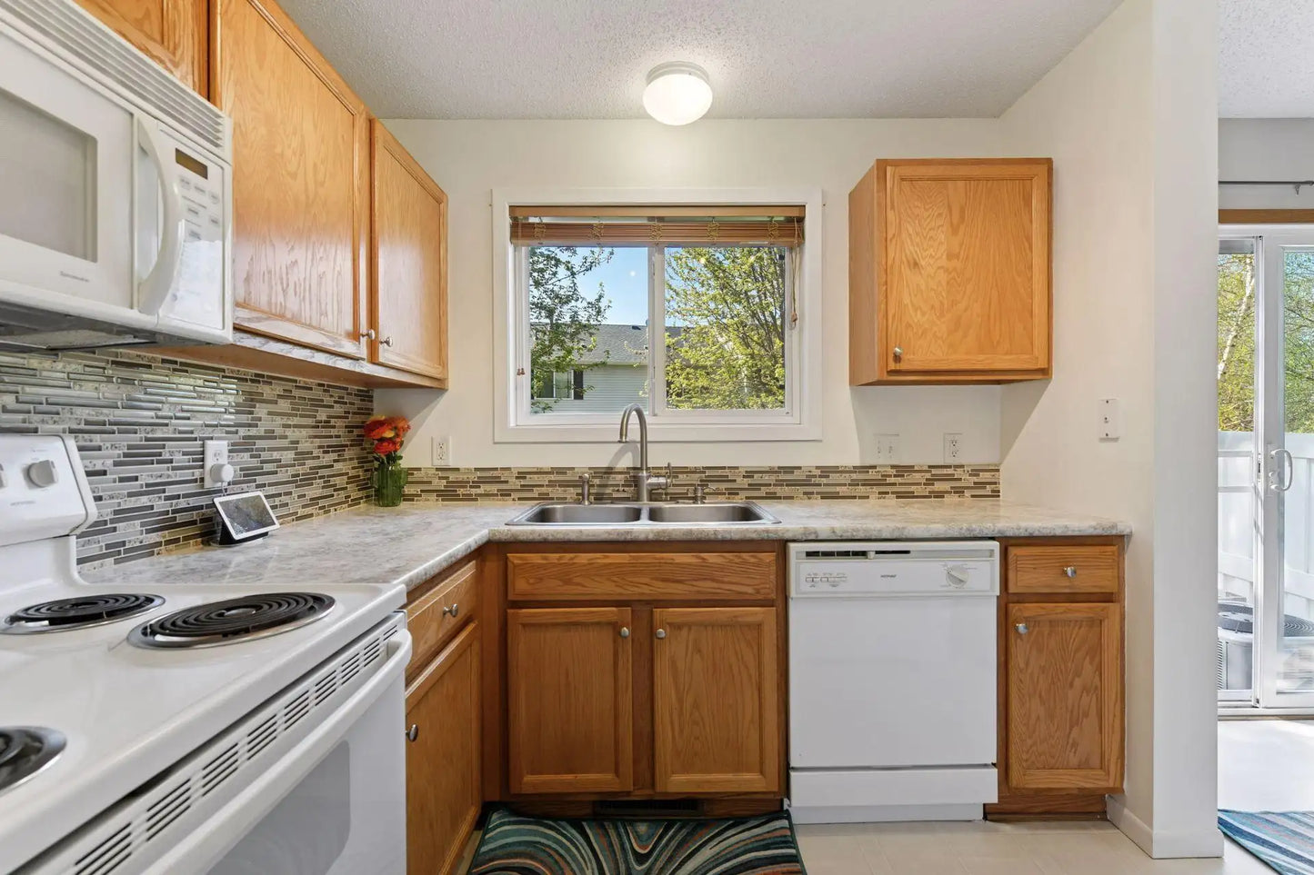 2971 Village Court, Chanhassen, MN 55317