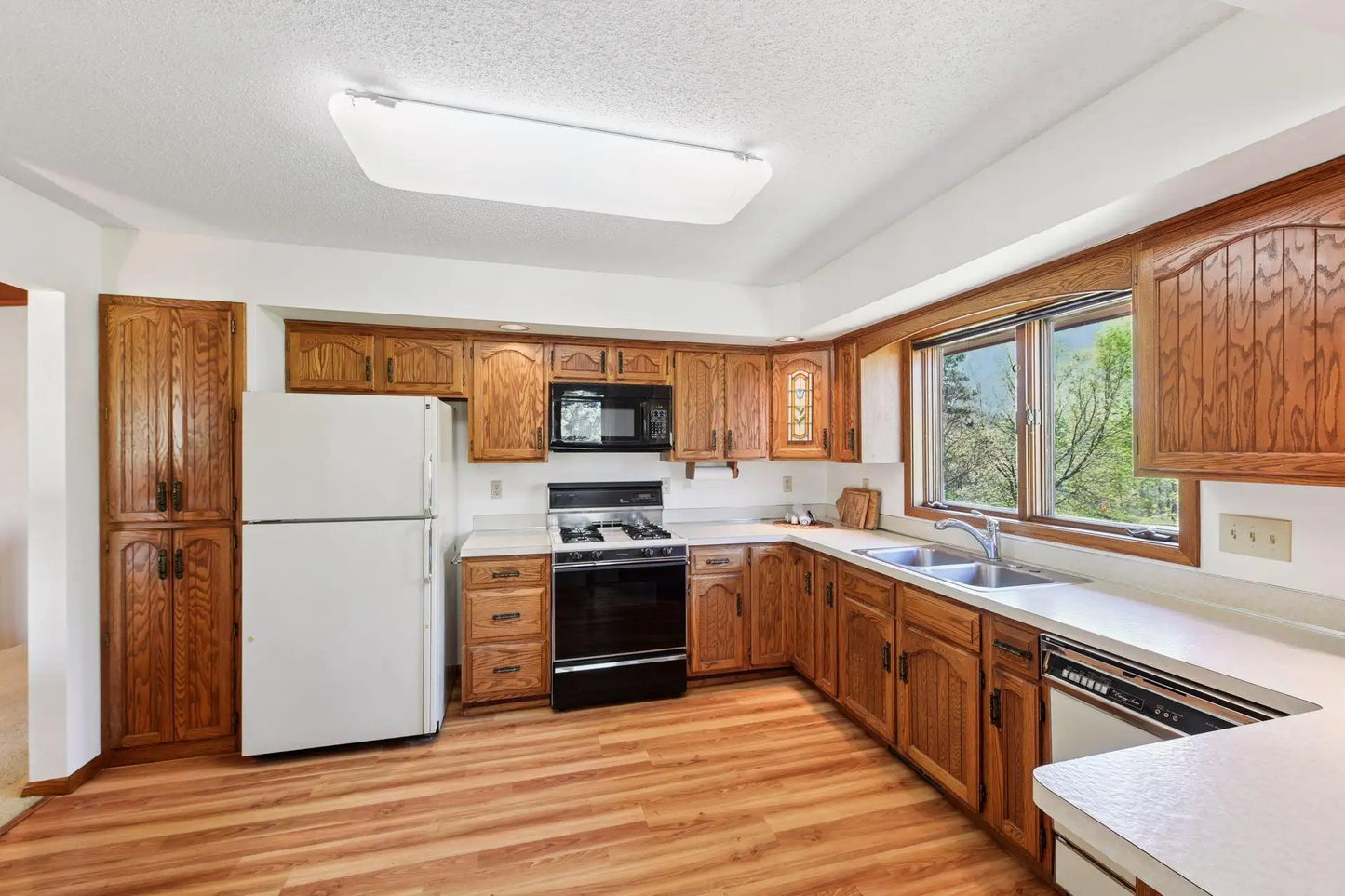 12810 Sunset Trail, Plymouth, MN 55441
