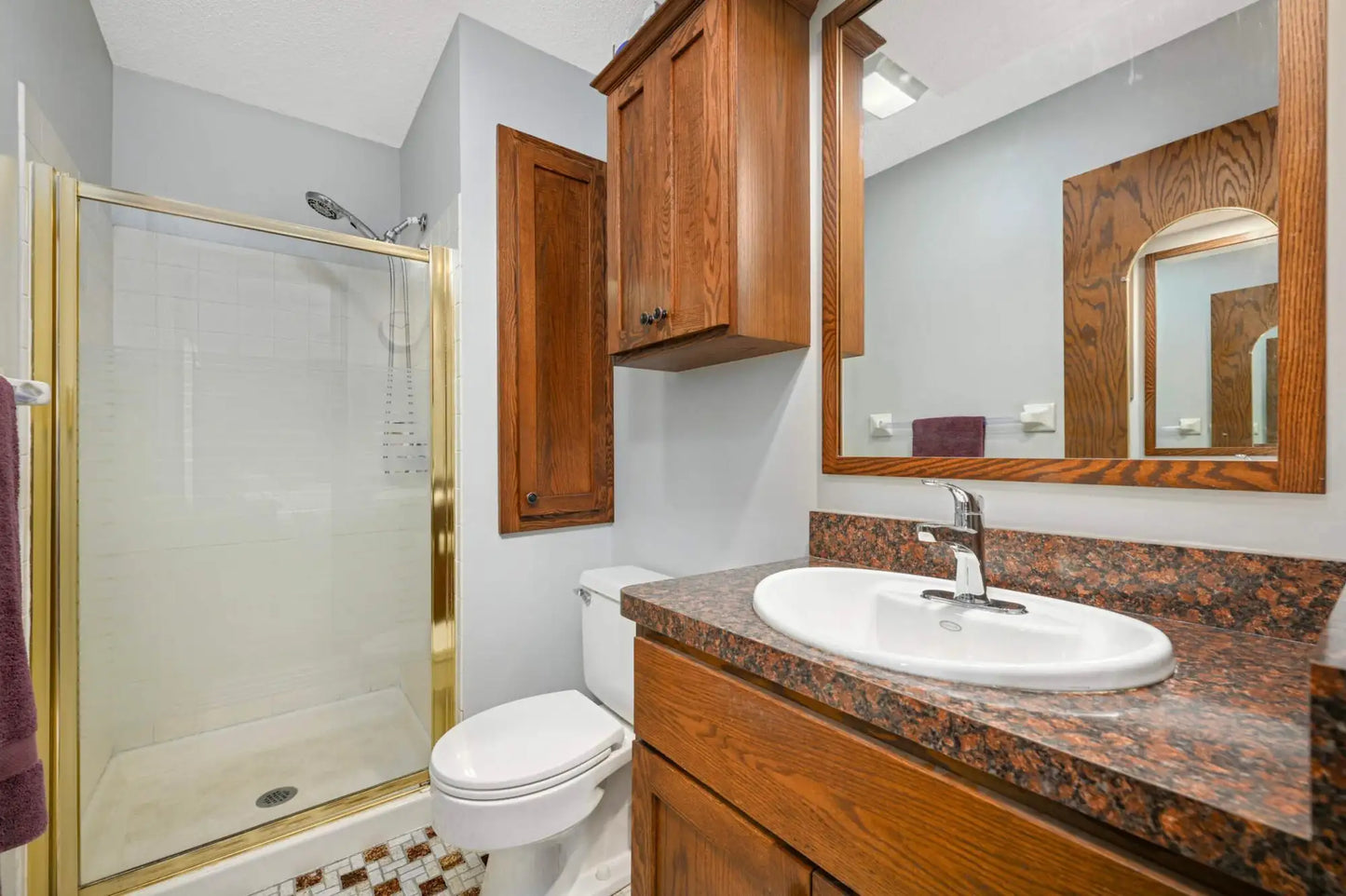 8224 Kingslee Road, Bloomington, MN 55438