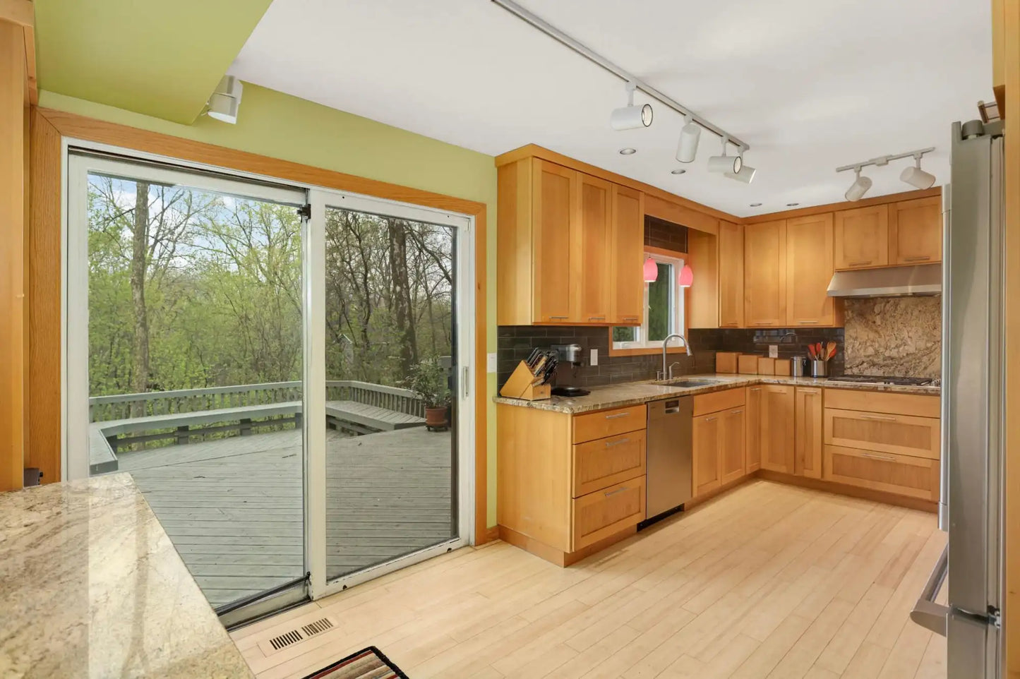 1809 Essex Road, Minnetonka, MN 55305