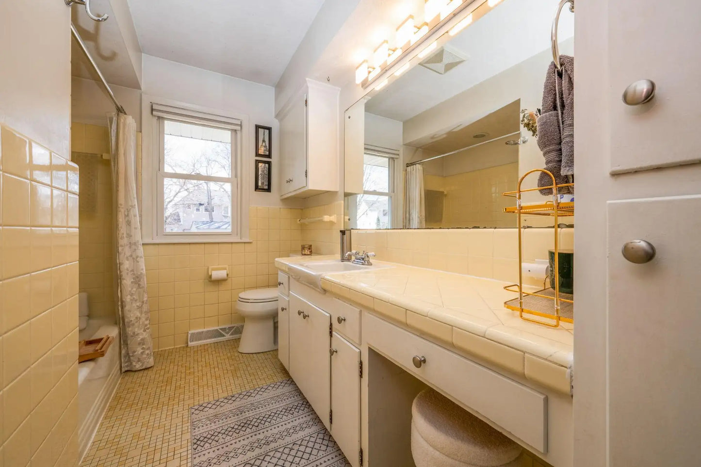 4113 Monterey Avenue, Edina, MN 55416
