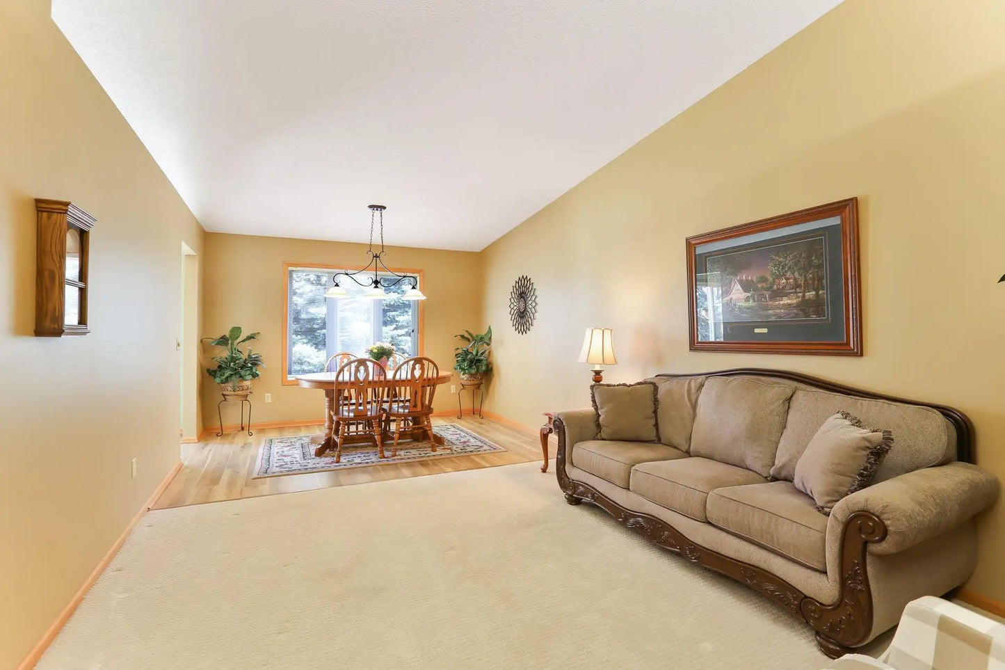 3810 Zinnia Lane, Plymouth, MN 55441