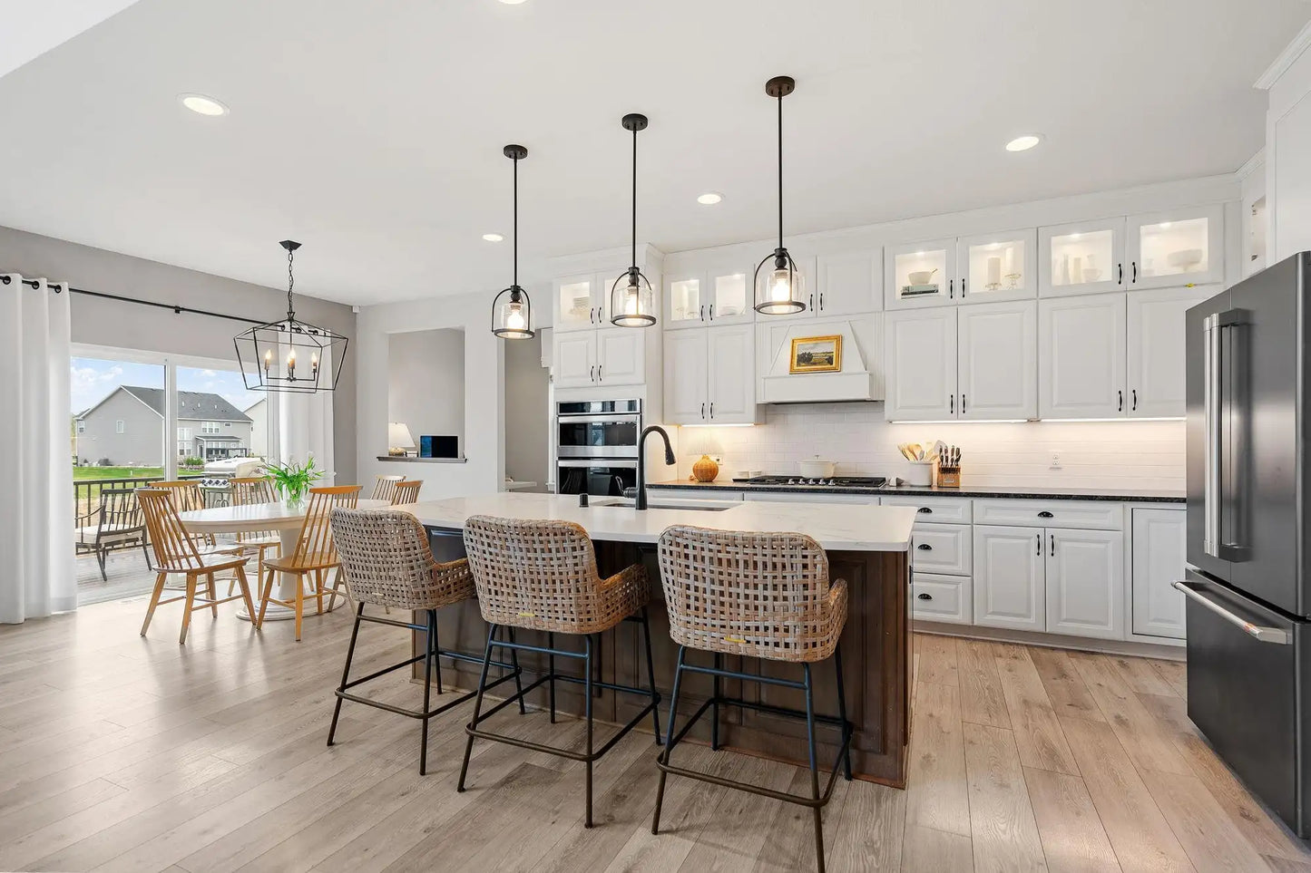 14275 Meadowlawn Trail, Prior Lake, MN 55372