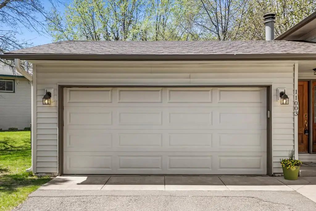 11003 Xylon Avenue, Champlin, MN 55316