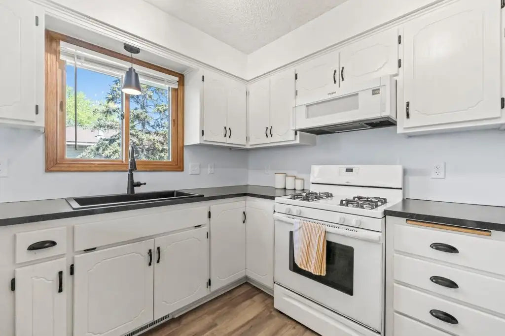 11003 Xylon Avenue, Champlin, MN 55316