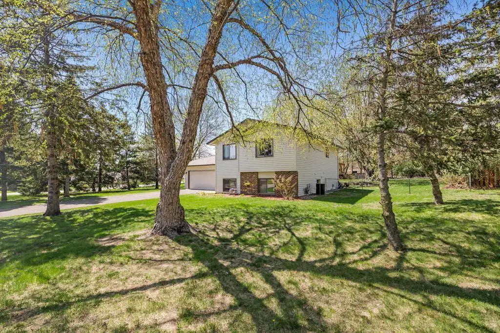 11003 Xylon Avenue, Champlin, MN 55316