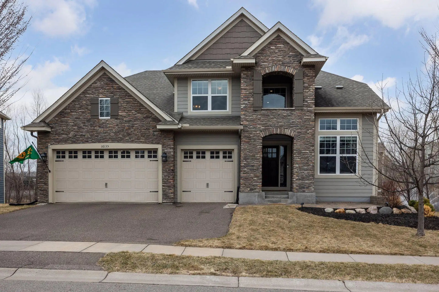 16135 52nd Place, Plymouth, MN 55446