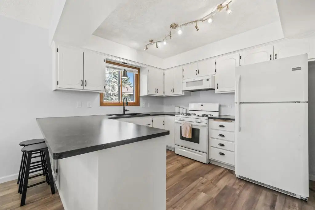 11003 Xylon Avenue, Champlin, MN 55316