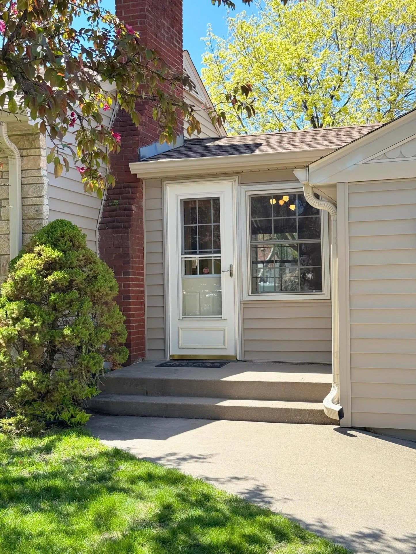 1339 Maywood Street, Saint Paul, MN 55117