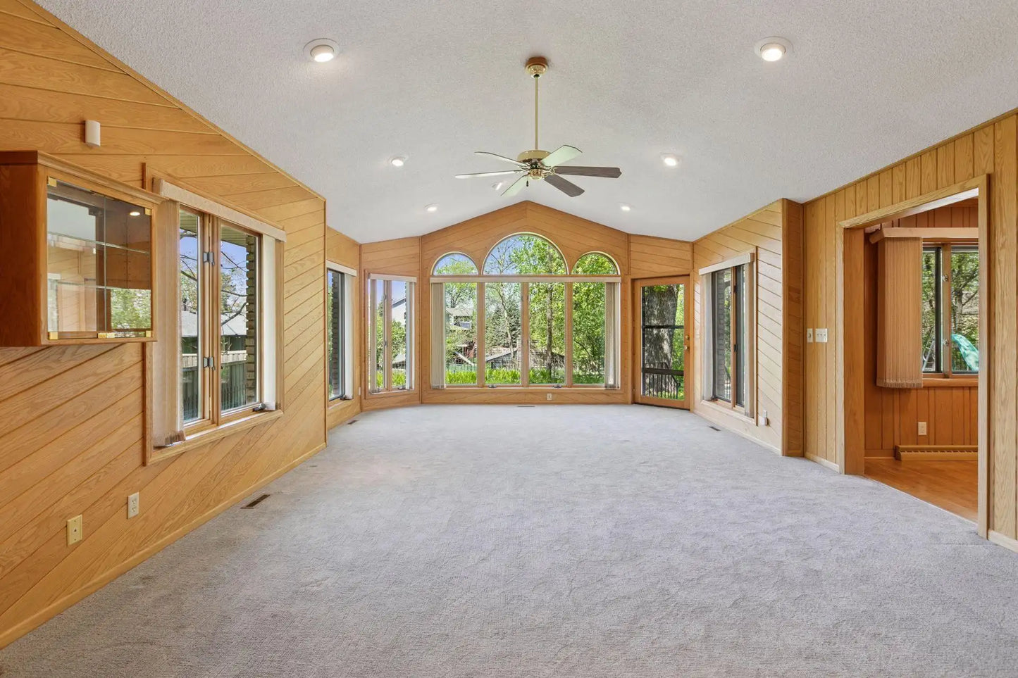 5212 Colonial Drive, Golden Valley, MN 55416