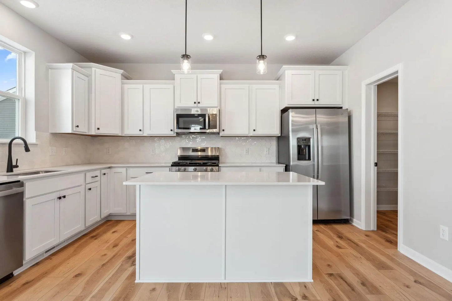 7284 Paris Avenue, Otsego, MN 55330