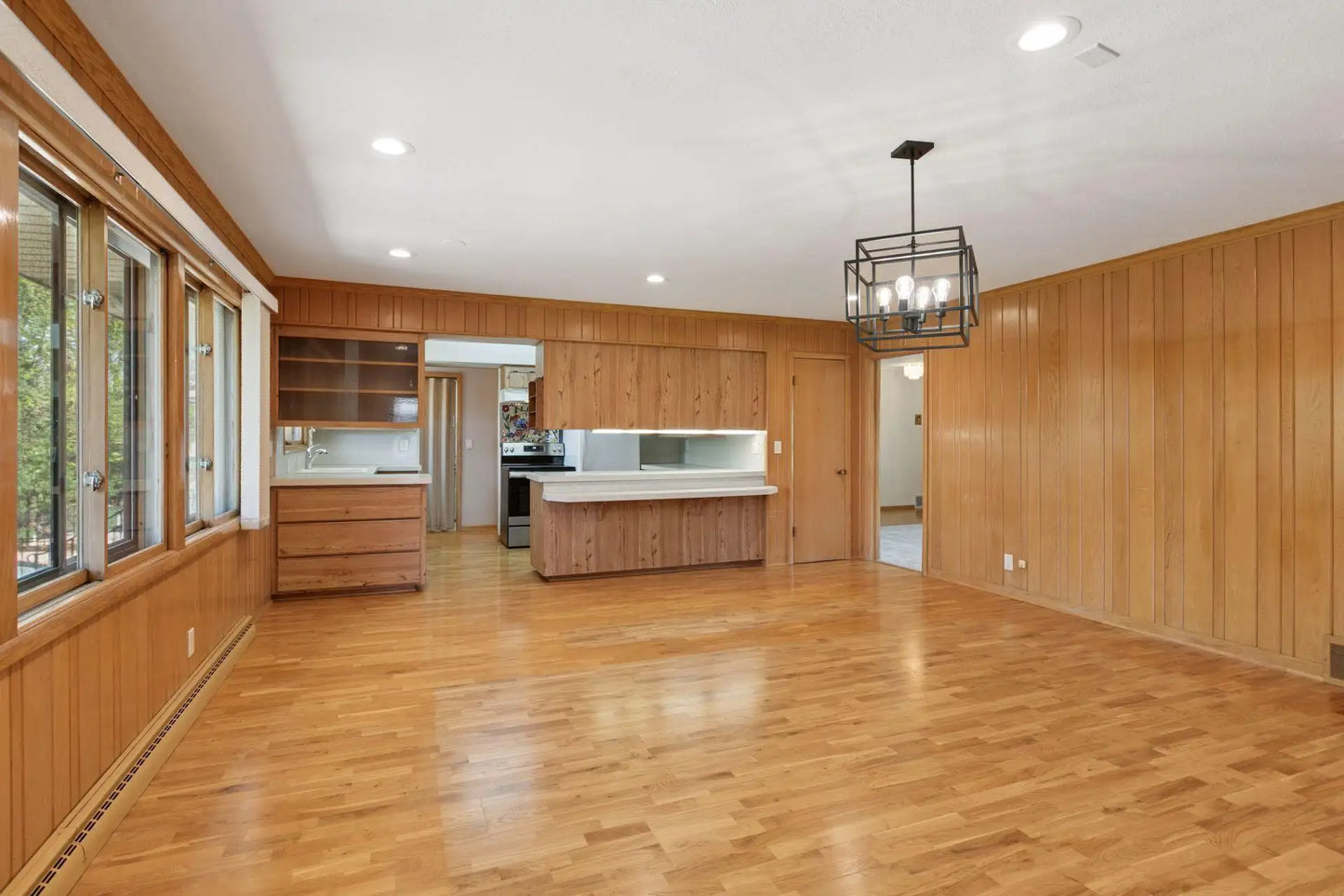 5212 Colonial Drive, Golden Valley, MN 55416