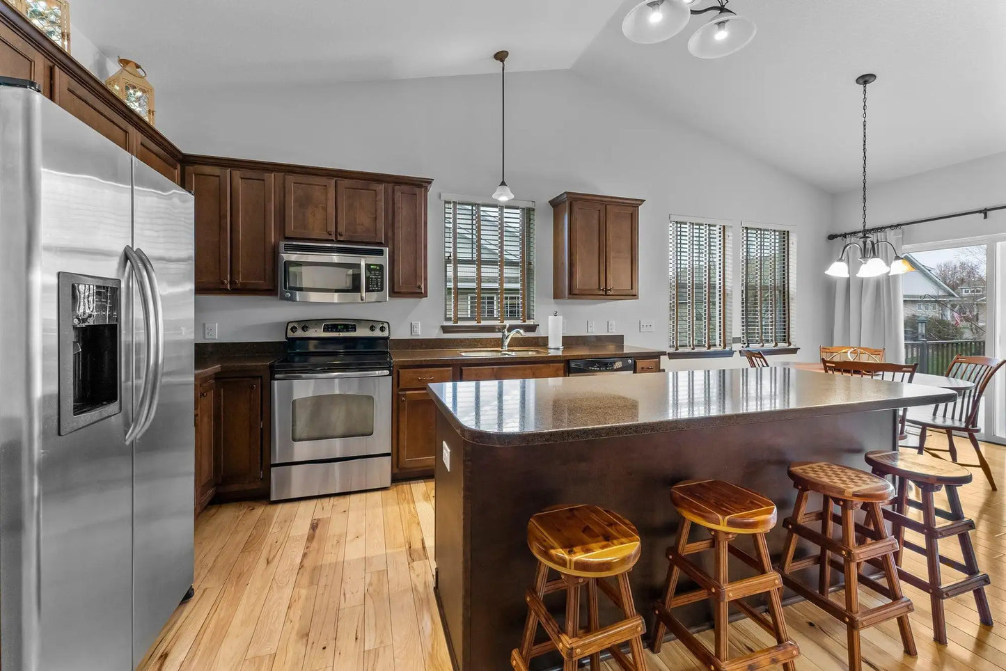 4902 Brooklyn Lane, Eagan, MN 55123