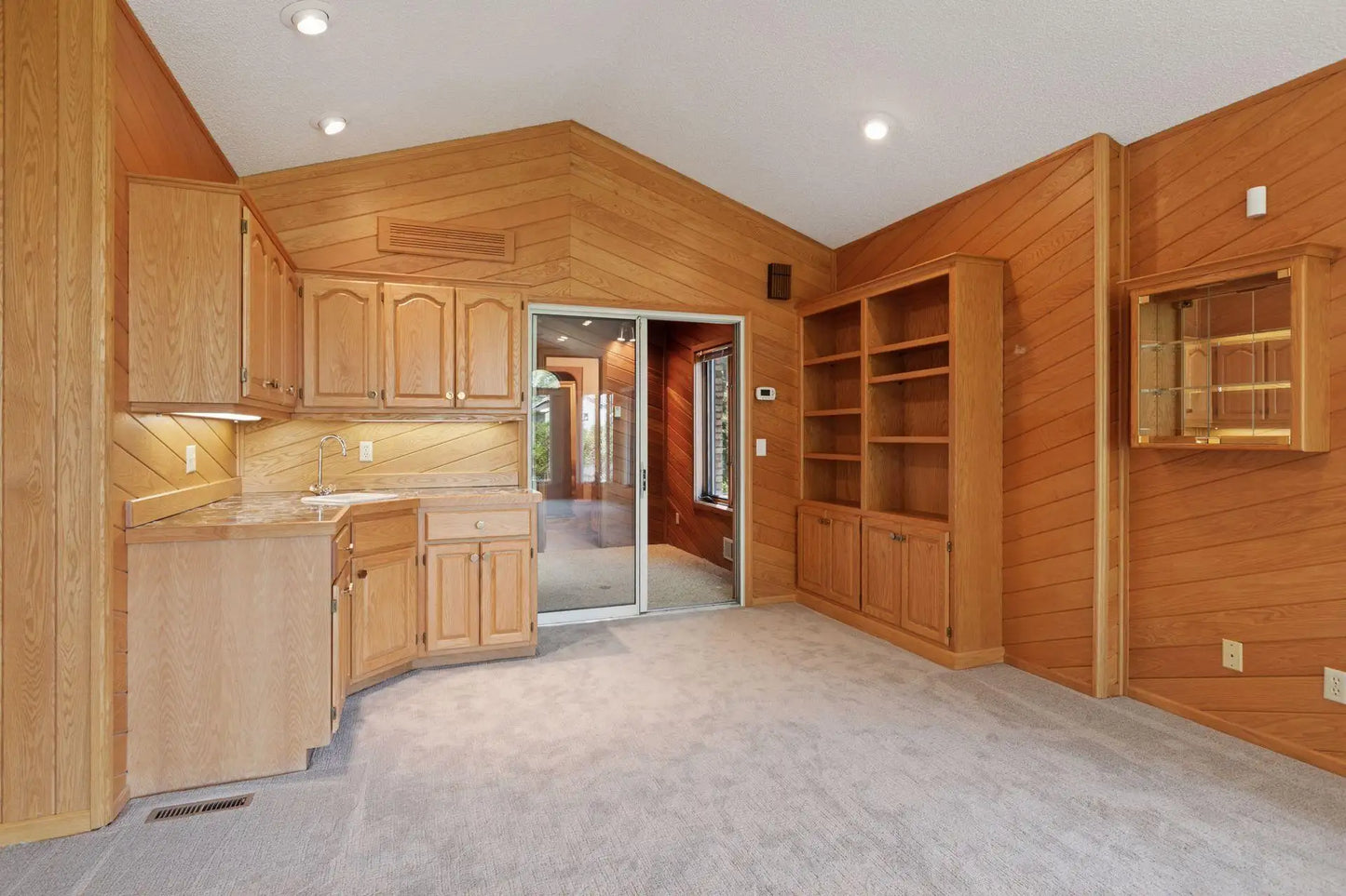 5212 Colonial Drive, Golden Valley, MN 55416