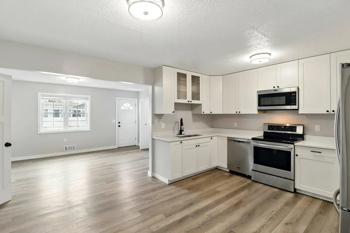621 Monroe Street, Shakopee, MN 55379