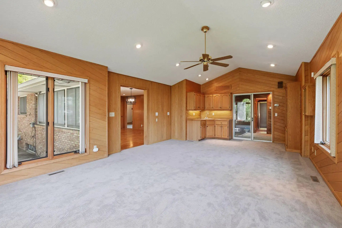 5212 Colonial Drive, Golden Valley, MN 55416