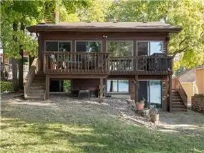 1555 Bluebird Lane, Mound, MN 55364